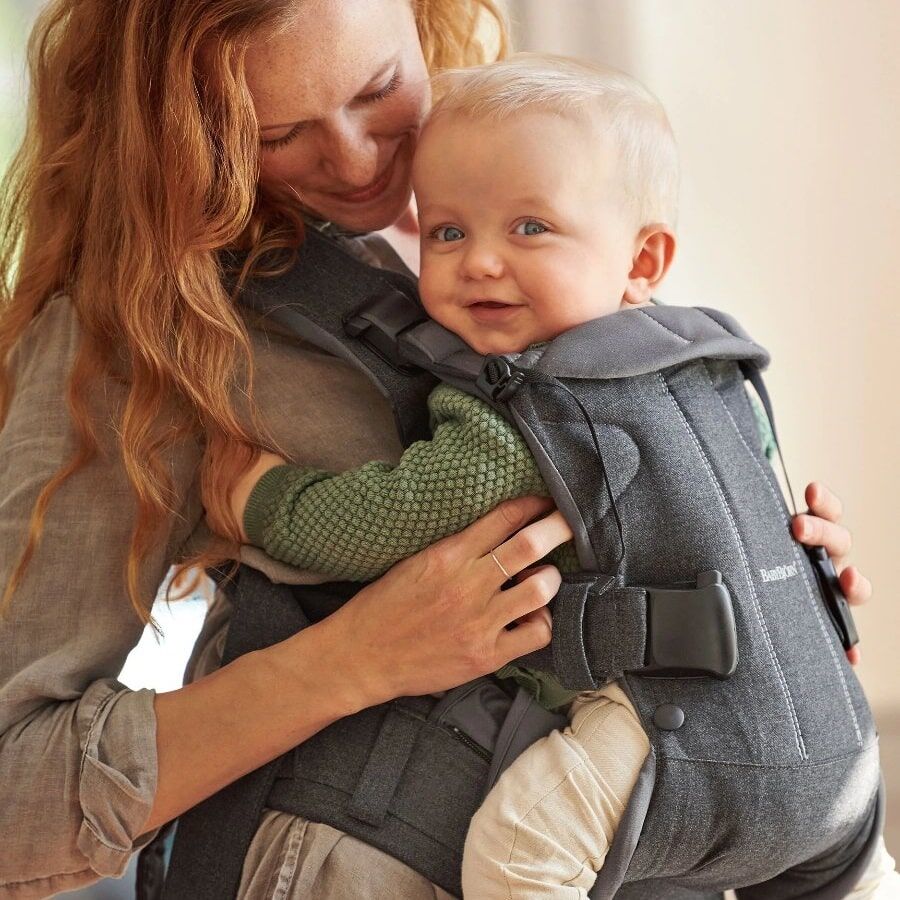 Premium design and superior comfort are the hallmarks of Babybjorn Baby Carriers, fostering closeness and making everyday routines with small children a little bit easier.