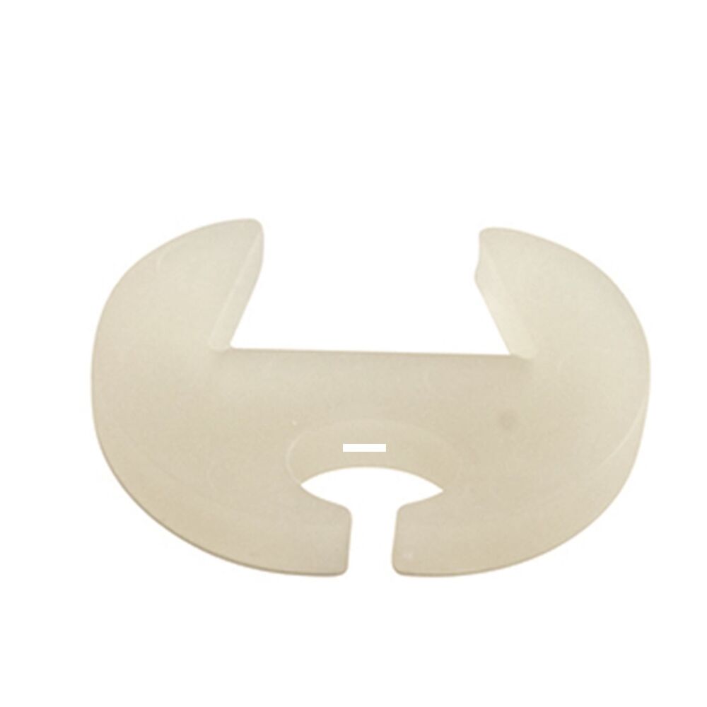 BabyDan Finger Guard is placed on the door - either at the side or at the top to prevent the door slamming completely and possibly squeezing the small fingers. When the finger guard is not in use, it can be attached to the door handle.