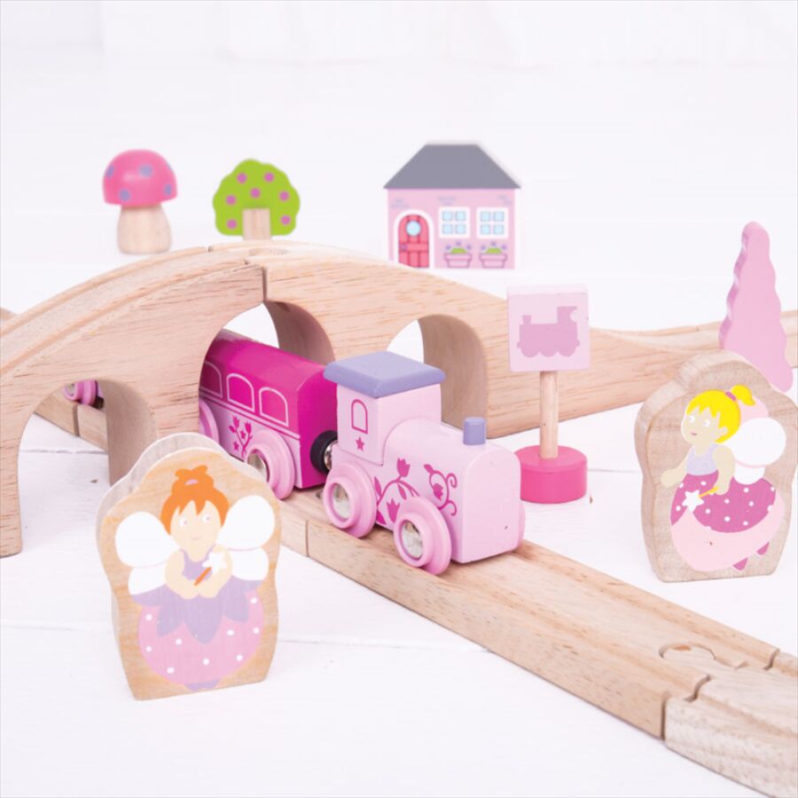 BigJigs Fairy Figure Of Eight Train Set - Image 7