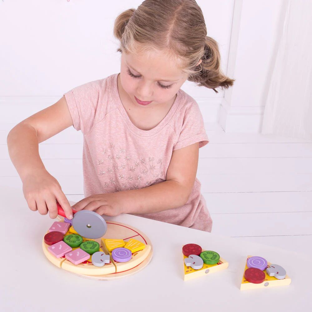 Bigjigs Cutting Pizza - Image 7
