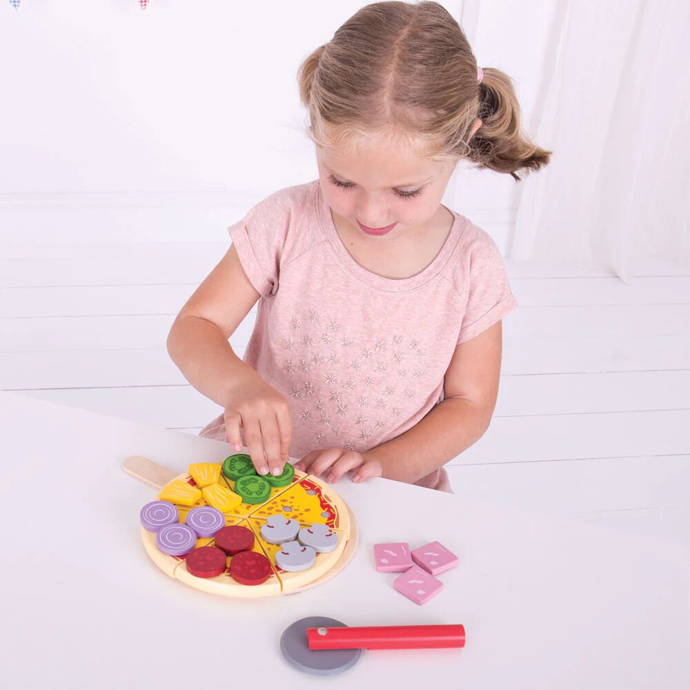 Bigjigs Cutting Pizza - Image 8