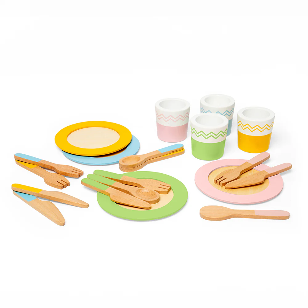 Bigjigs Toys Dinner Service Set is a 20-piece wooden play set that would be ideal for little ones hosting parties for their teddies or favourite dolls.