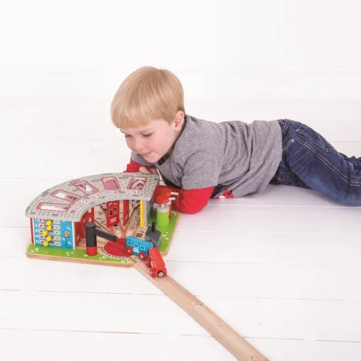 Bigjigs Rail 5 Way Engine Shed 3
