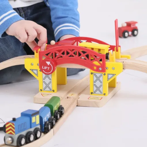 Bigjigs Rail Lifting Bridge 3
