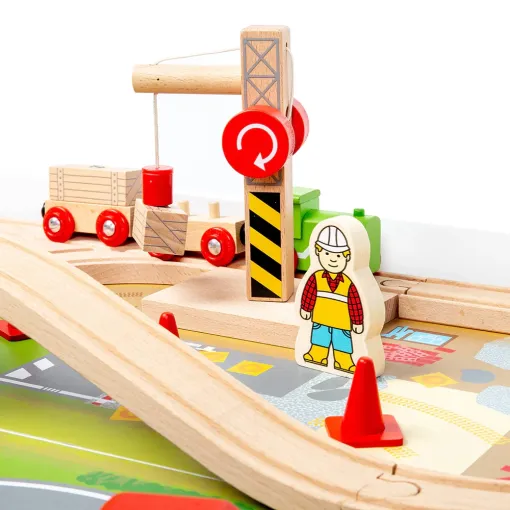 Bigjigs Train Set and Table 8