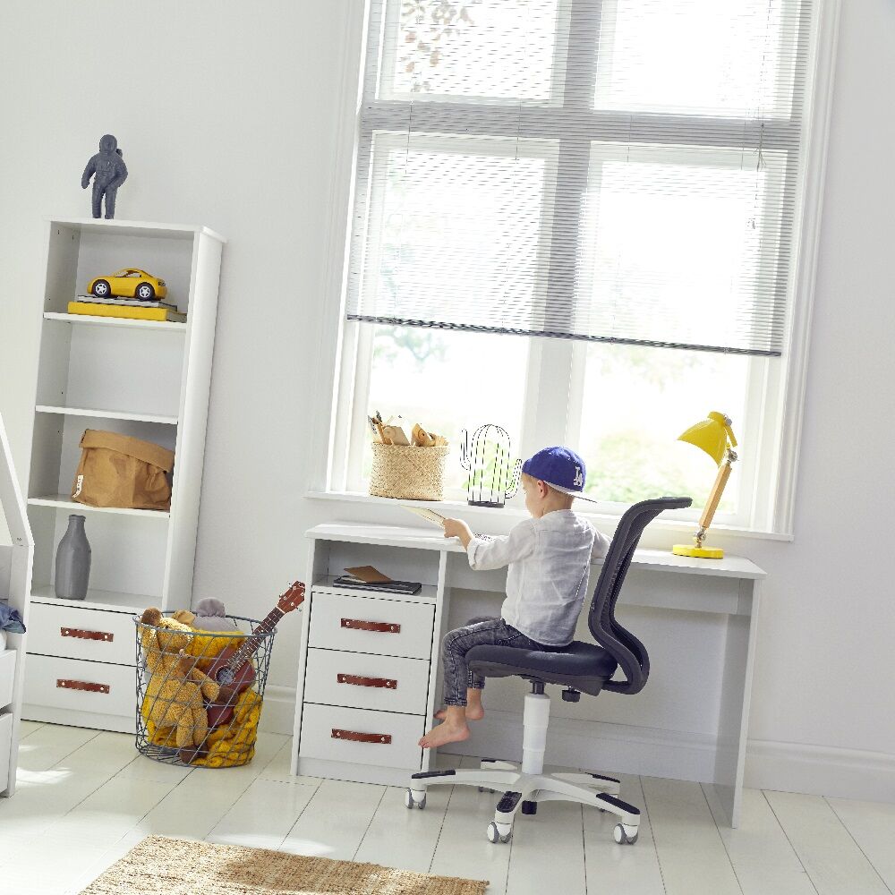 Cool Kids Desk - Image 3