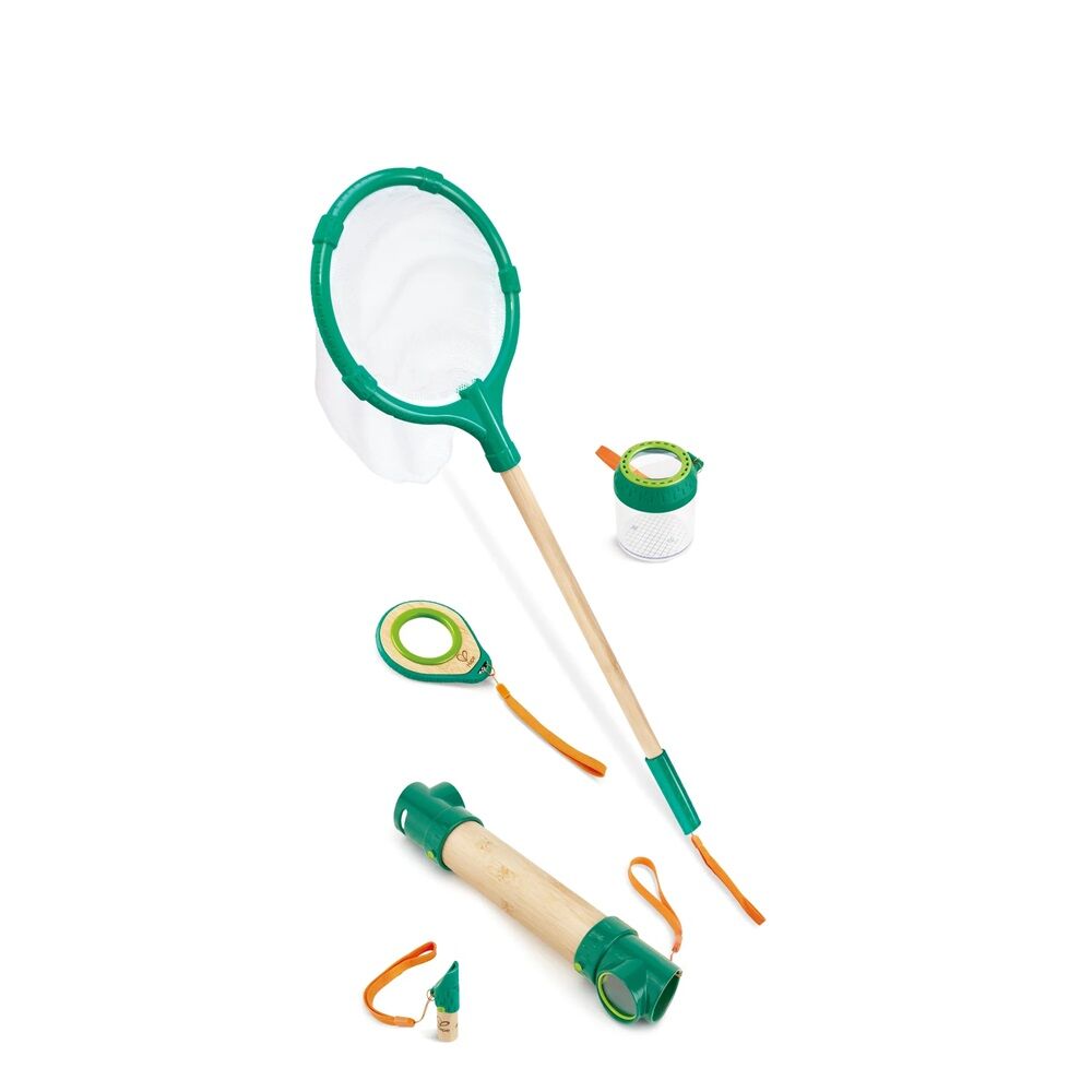 Hape Nature Fun Exploration Set comes complete with magnifying glass, periscope, whistle, inspection jar and insect net, encourages children to observe, investigate, and learn about the world around them.
