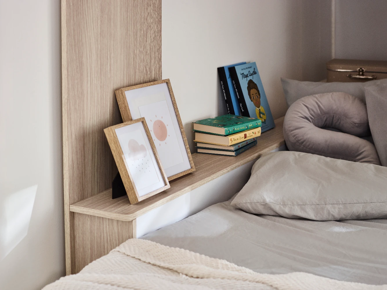 Horizon Bunk Bed - Pale Wood And White - Image 9