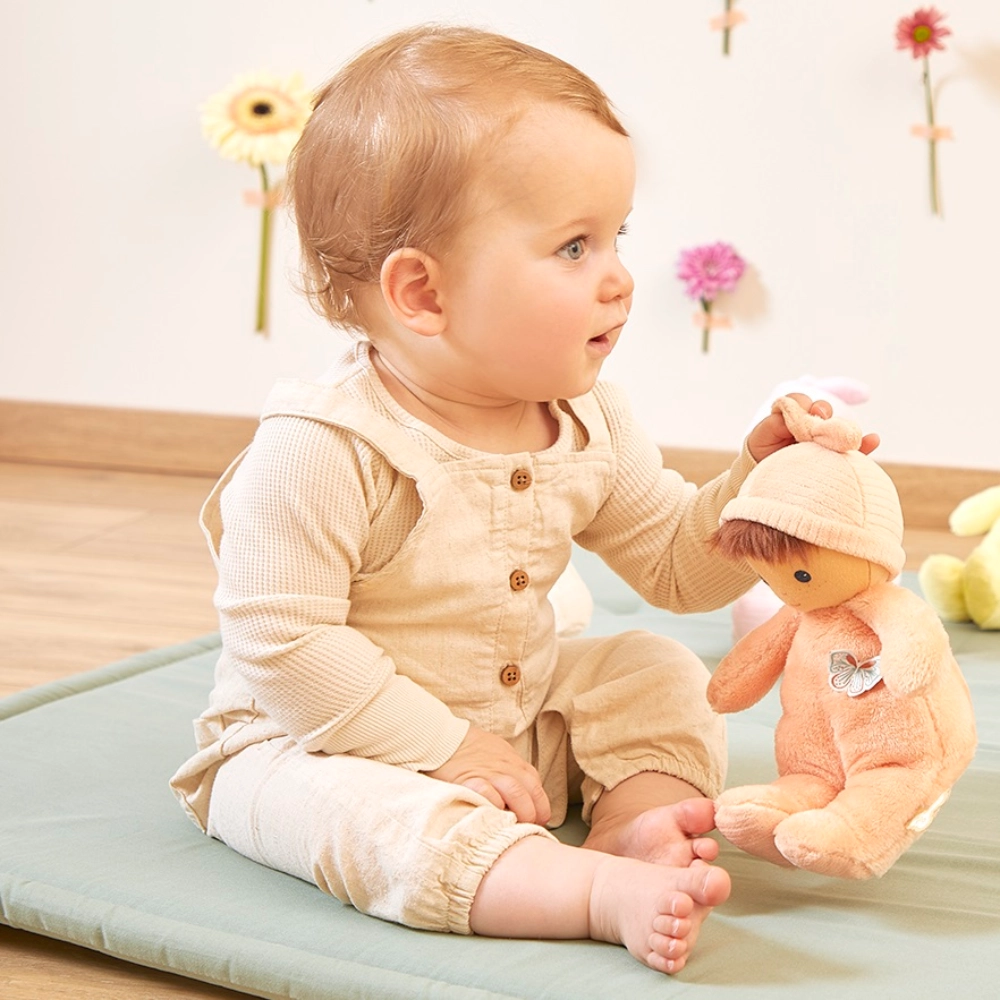 Kaloo Baby Zinnia Doll 03