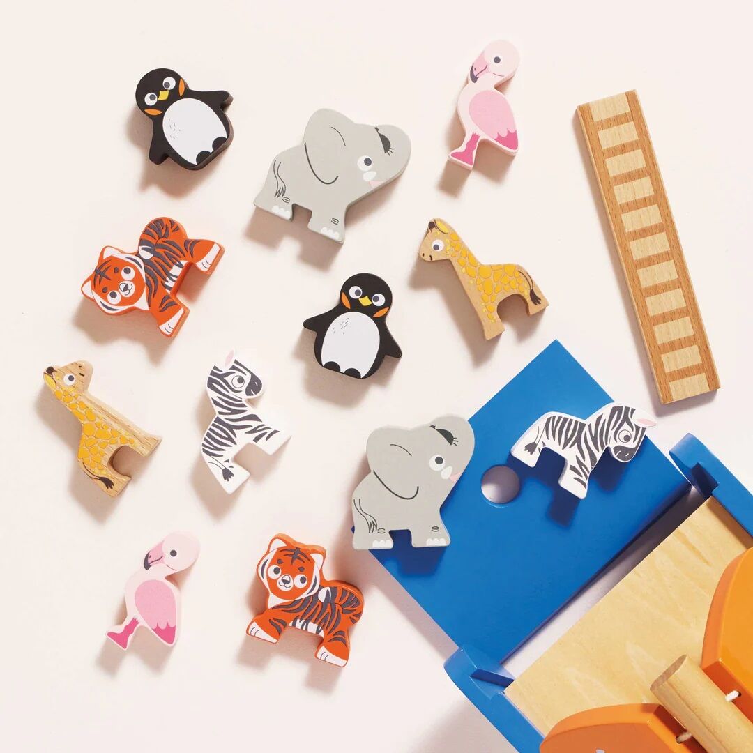 Le Toy Van Noah's Ark Shape Sorter 1