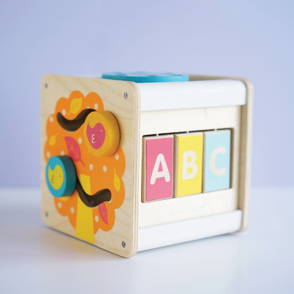 Le Toy Van Activity Wooden Cube 13