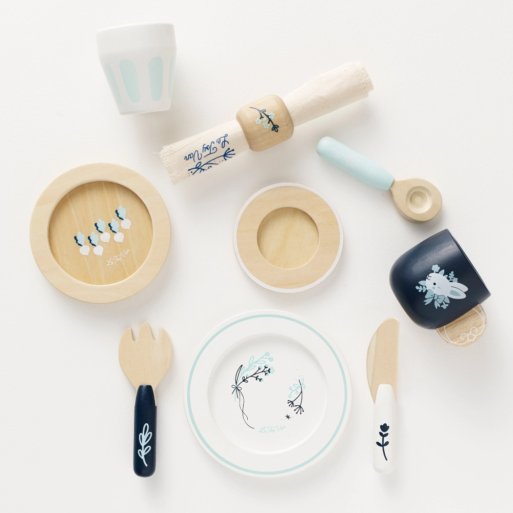 Le Toy Van Cutlery & Dinner Set 08