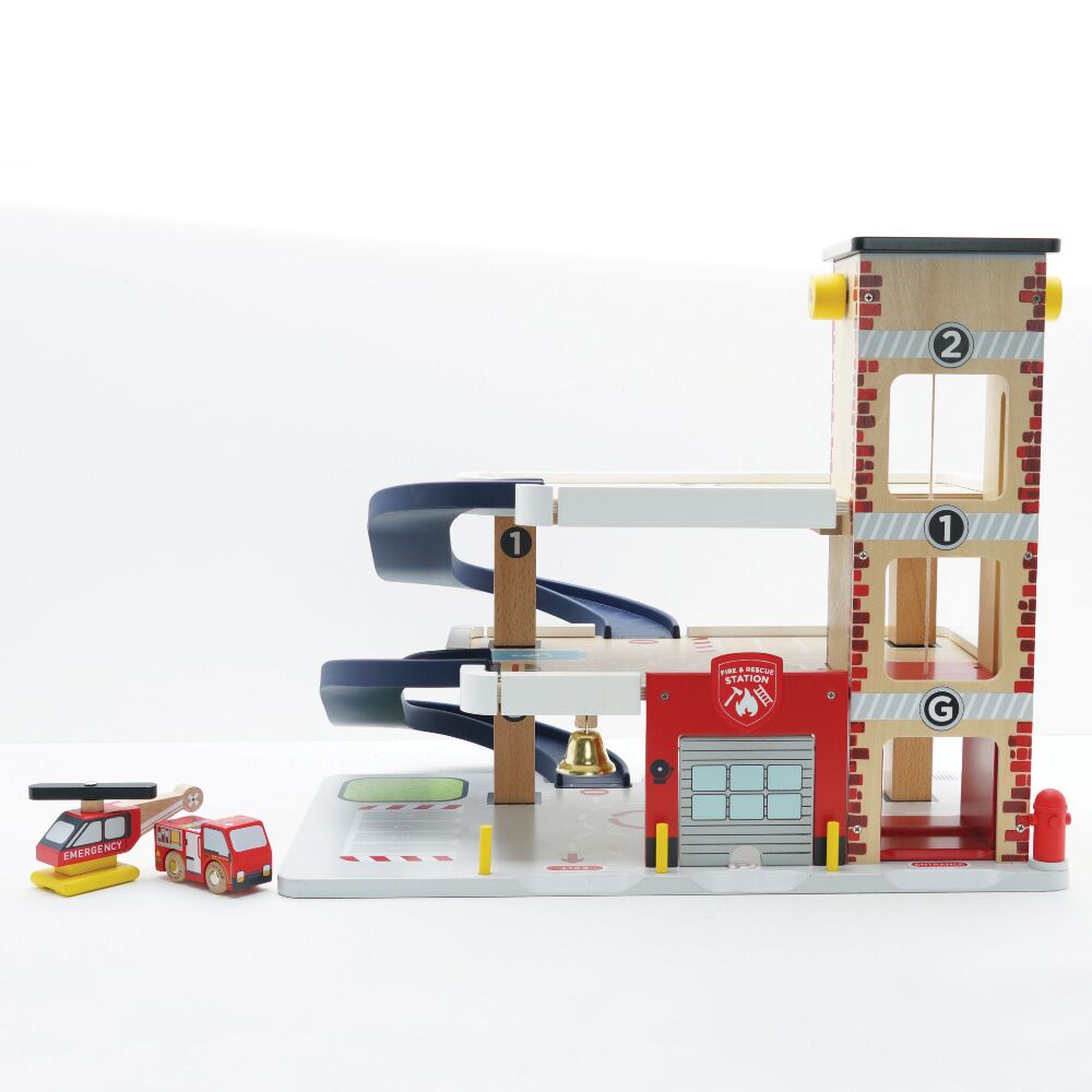 Le Toy Van Fire & Rescue Garage - Image 2
