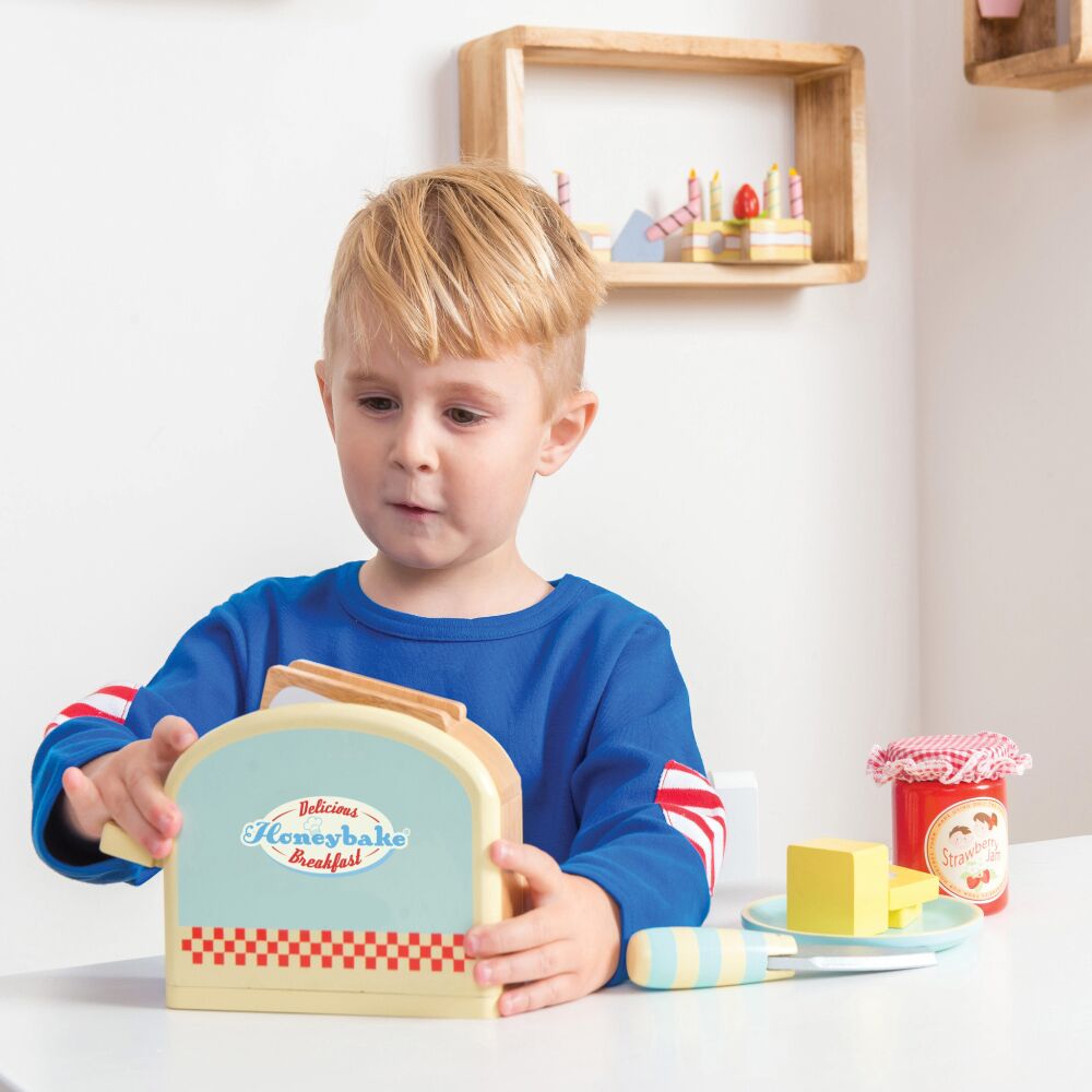 Le Toy Van Toaster Set - Image 3