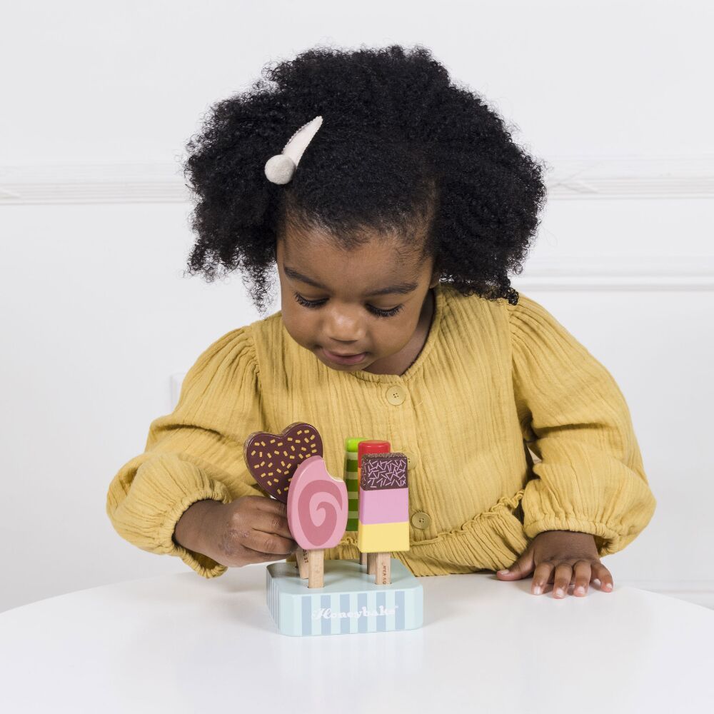 Le Toy Van Ice Lolly Set - Image 9