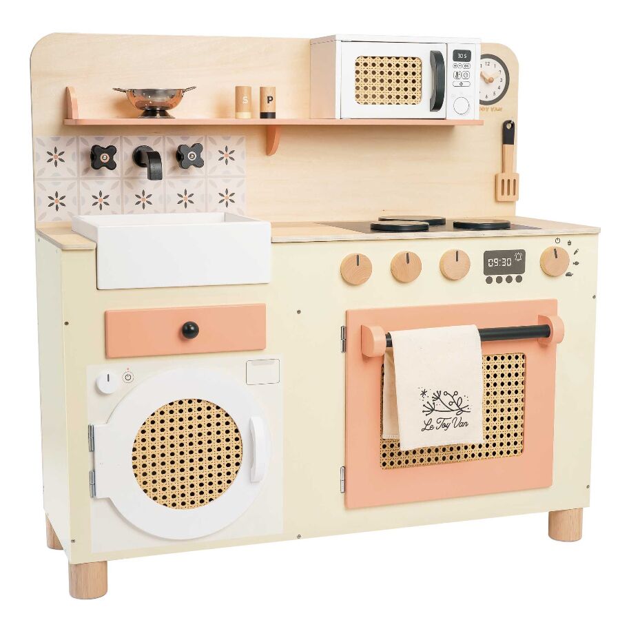 Le Toy Van Large Kitchen features a soft pastel and natural wood design, with pretty printed tiles and rattan detailing, this high quality, sustainable toy is made from solid FSC® - certified wood.