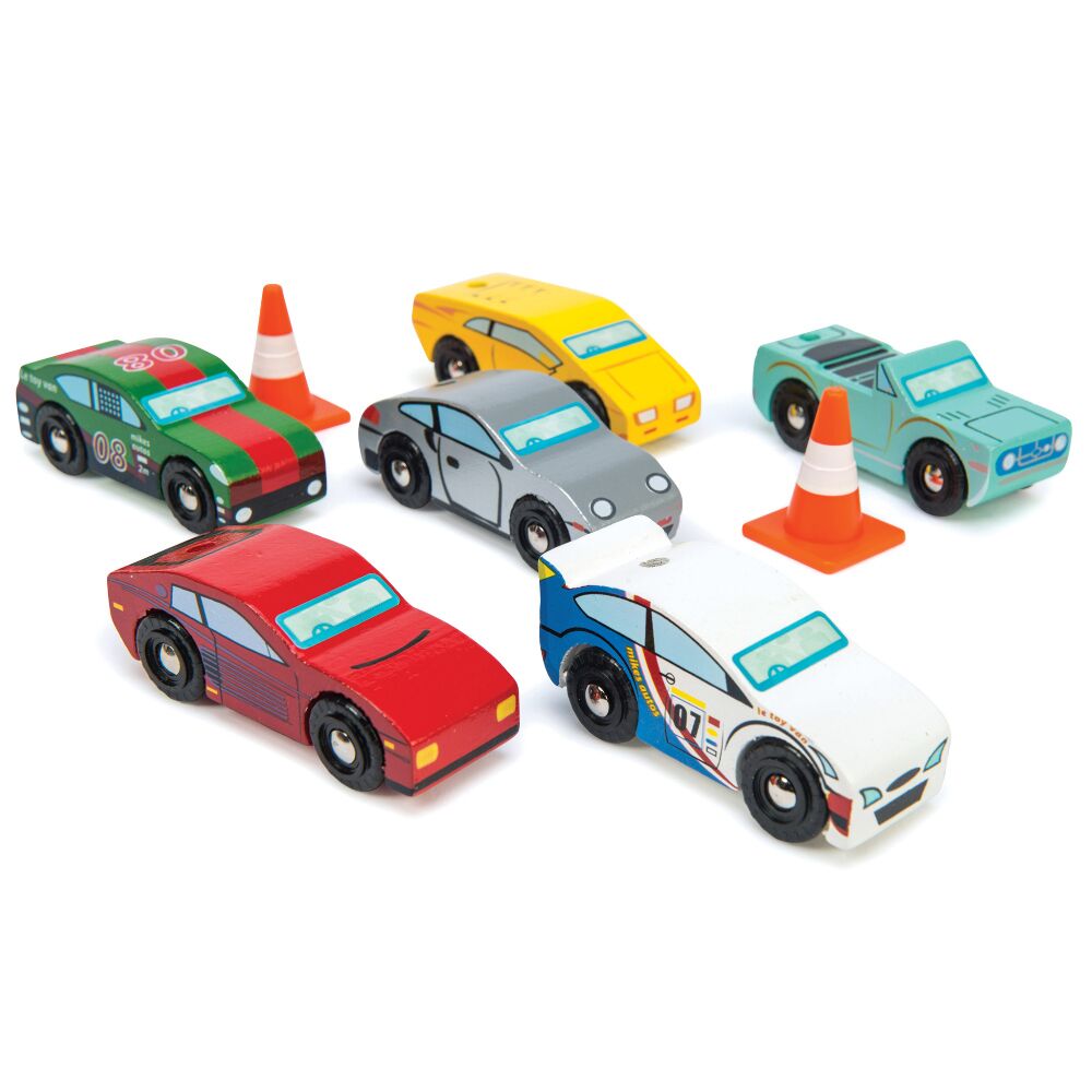 Le Toy Van Montecarlo Sports Cars are a fun set of 6 colourful wooden sports cars. Each vehicle comes with it's own unique design with eye catching, colourful paintwork painted using non-toxic, water based stain. This set comes complete with two wooden cones.