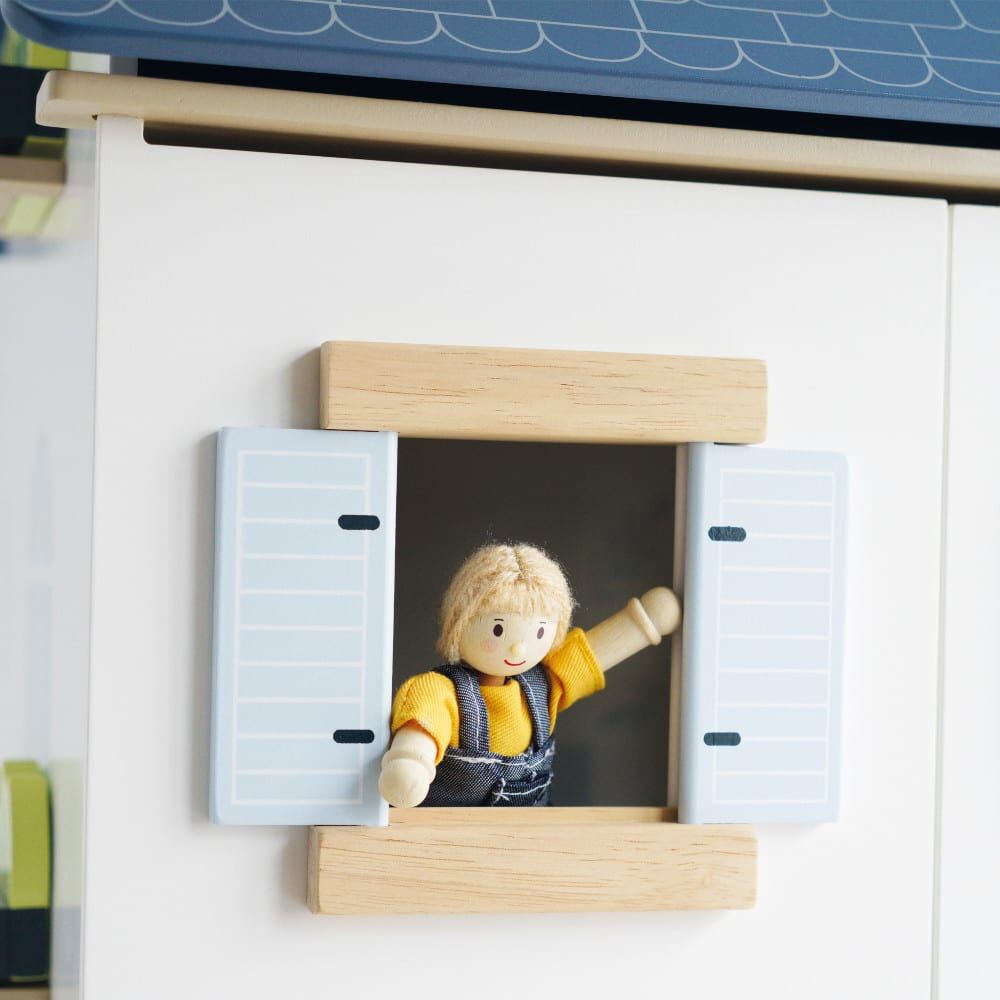 Le Toy Van Sky Dolls House - Image 10