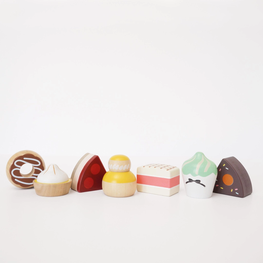 Le Toy Van Three Tier Patisserie Cake Stand 5