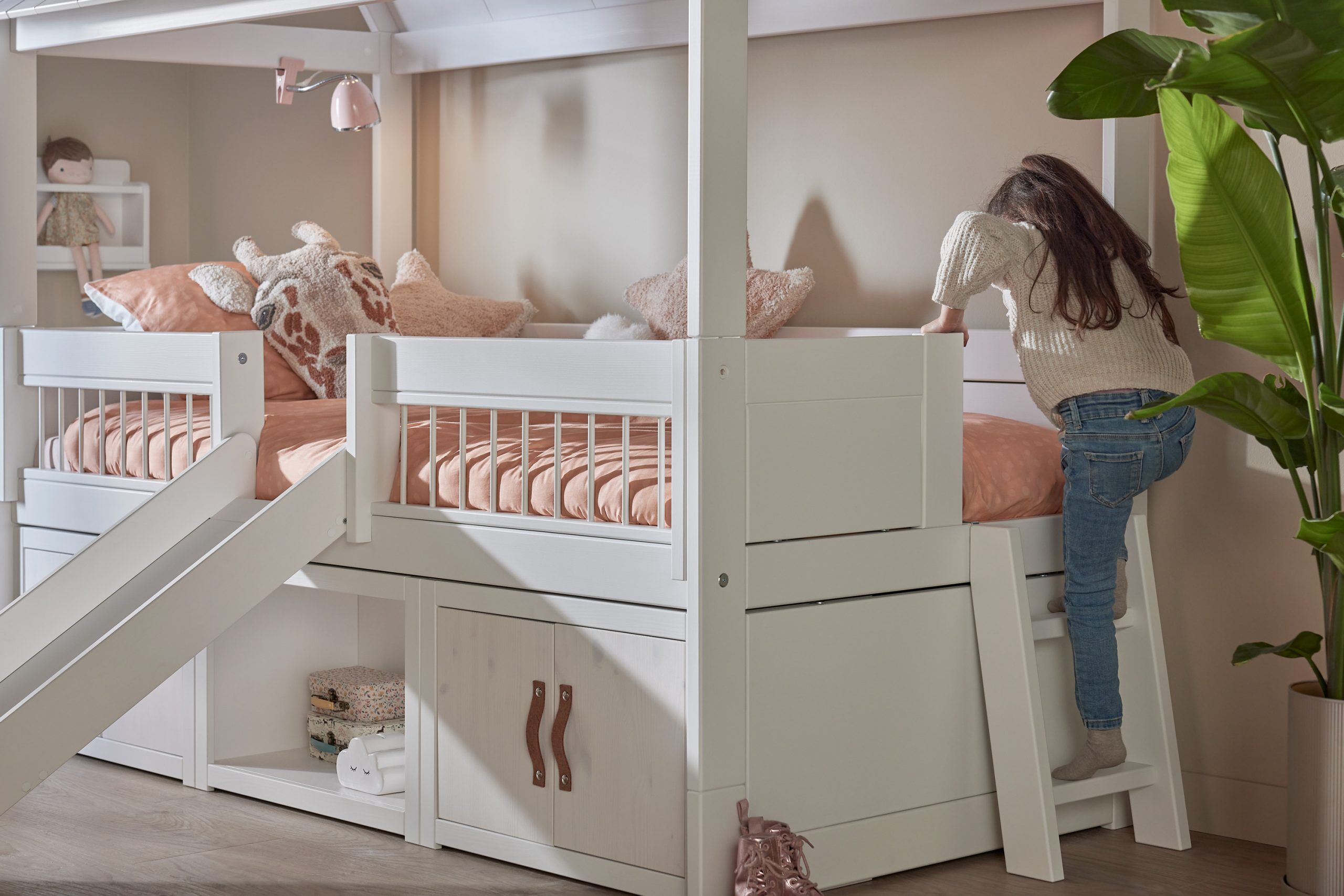 Lifetime Beach House Cabin Bed With Slide - Image 5