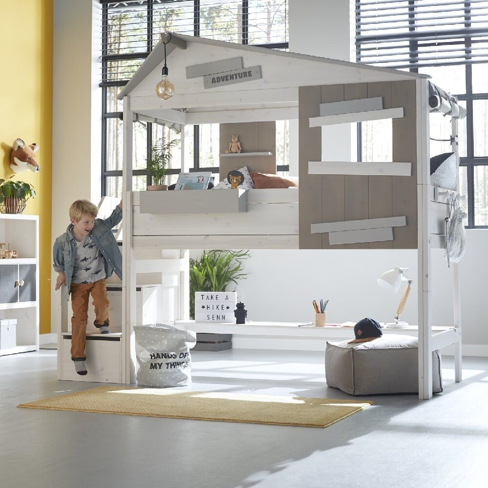 Lifetime Hideout Bed With Steps
