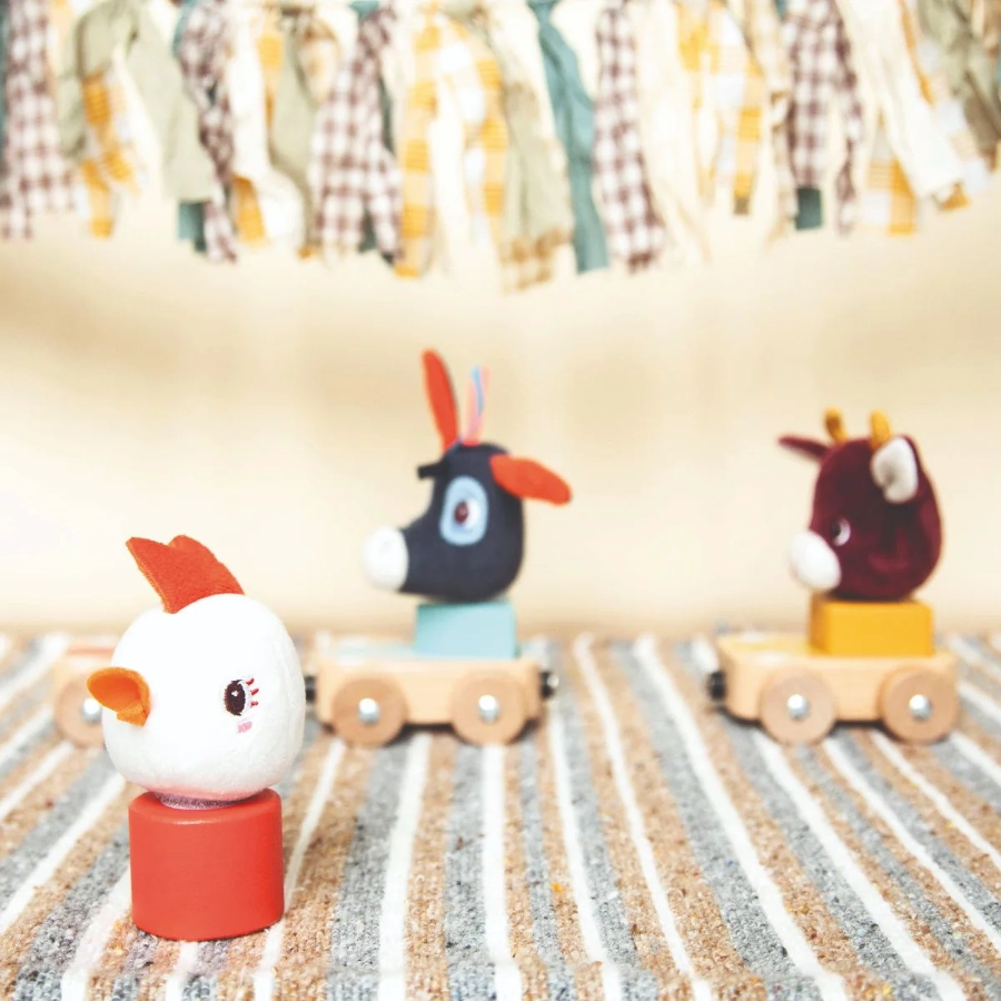 Lilliputiens Farm Chain of Cars - Image 9