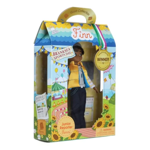 Lottie Doll Junior Reporter - Image 4