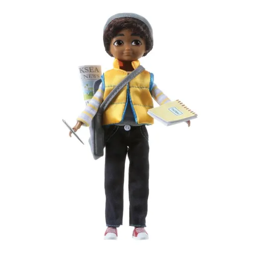 Lottie Doll Junior Reporter - Image 2