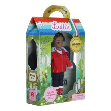 Lottie Doll Wildlife Photographer - Image 8