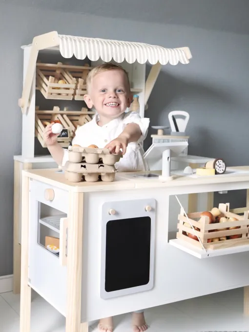 Small Foot Childrens shop and kitchen fresh 18