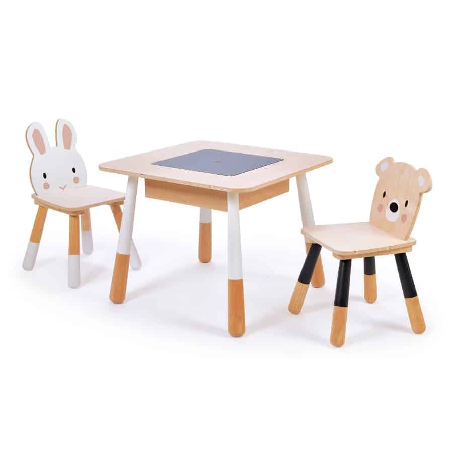 Forest Animals Kids Wooden Table & Chair Set is a gorgeous set for little ones that will look great anywhere, with cute animal chairs