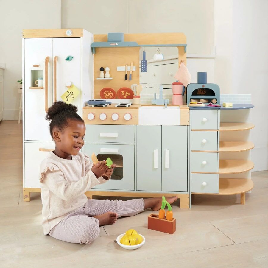 Tender Leaf Toys La Fiamma Wooden Play Kitchen
