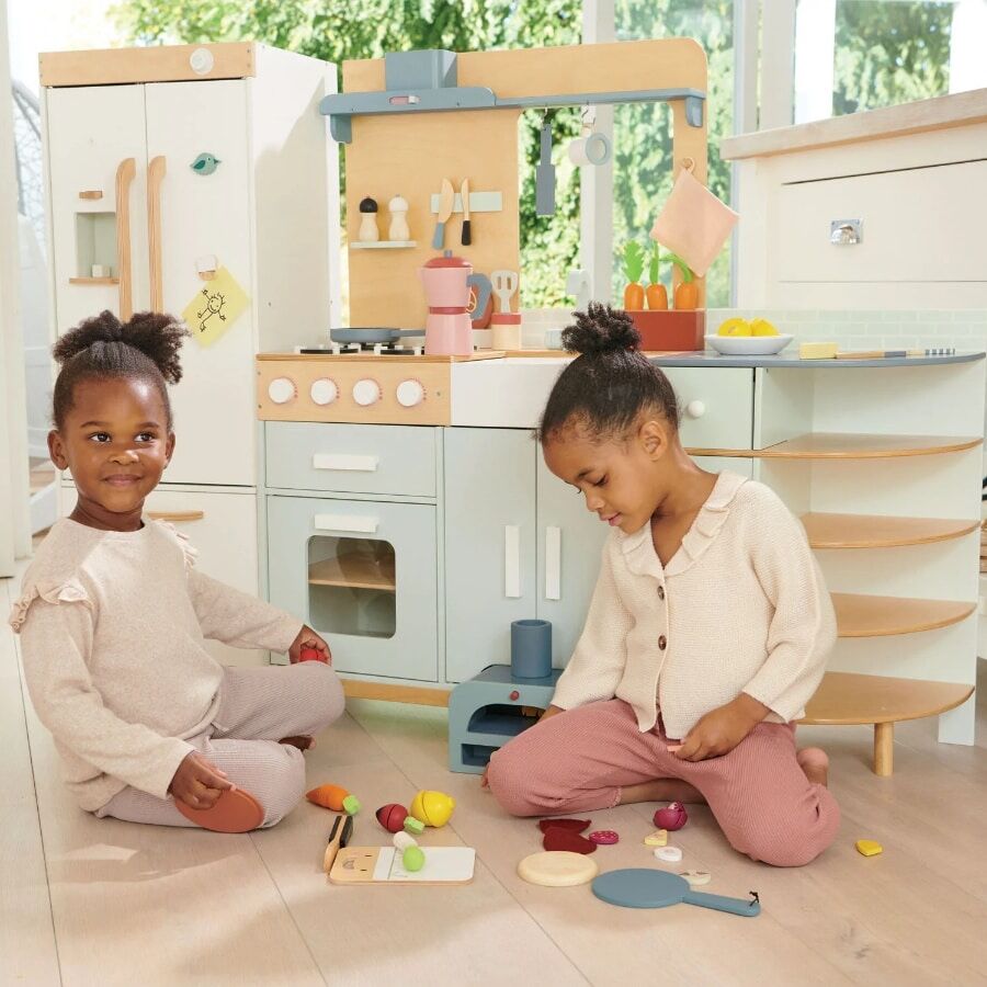 Tender Leaf Toys La Fiamma Wooden Play Kitchen