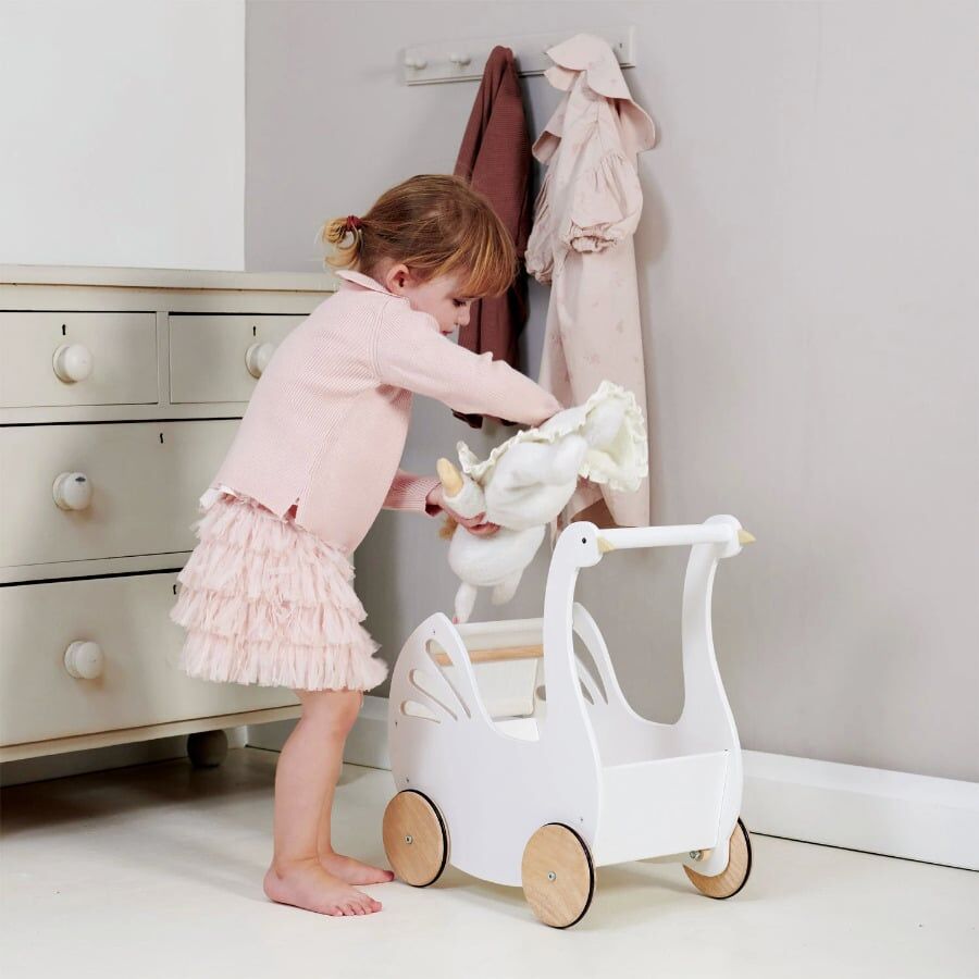 Tenderleaf Sweet Swan Dolls Pram - Image 4