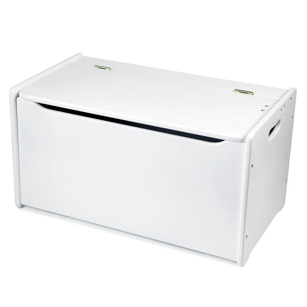 The Tidlo Wooden Toychest White will encourage children to tidy their toys away, keeping the room clutter-free! It is ideal for little hands