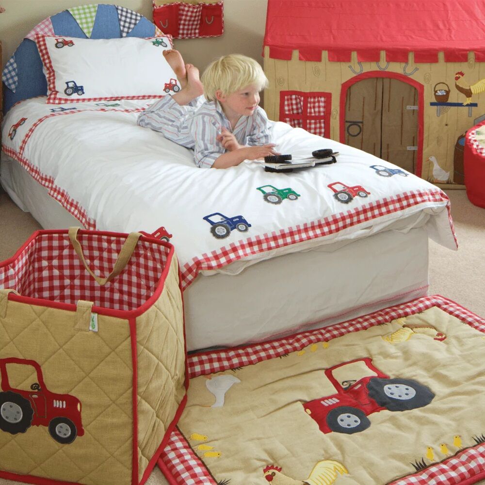 Win Green Barn Duvet Cover 2